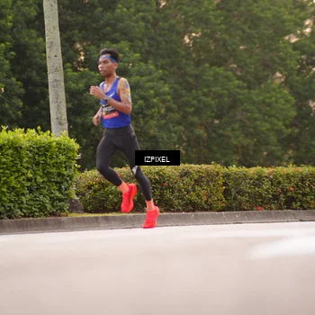Runner Photo 6297880