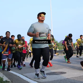 Runner Photo 6297995