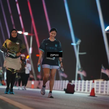 Runner Photo 6298028