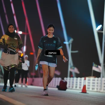 Runner Photo 6298044