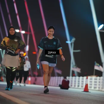 Runner Photo 6298060