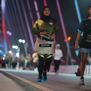Runner Photo 6298124