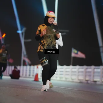 Runner Photo 6298174