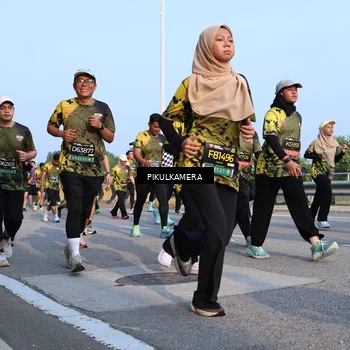 Runner Photo 6298202