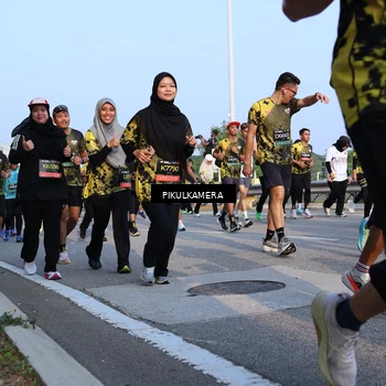 Runner Photo 6298213