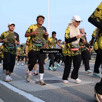 Runner Photo 6298220