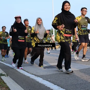 Runner Photo 6298237