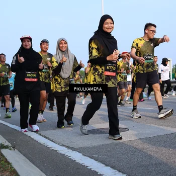 Runner Photo 6298251