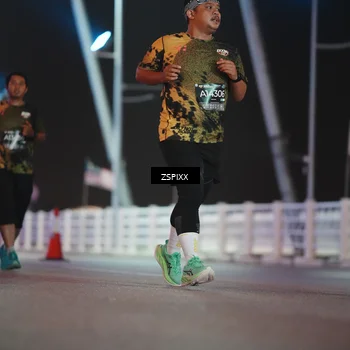 Runner Photo 6298264