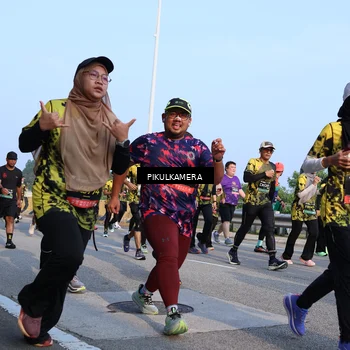 Runner Photo 6298321