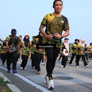 Runner Photo 6298439