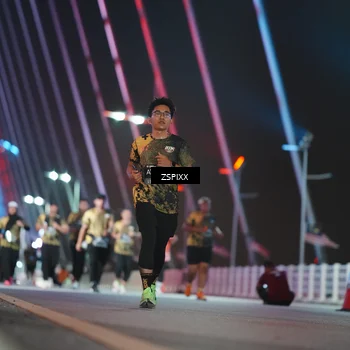 Runner Photo 6298478