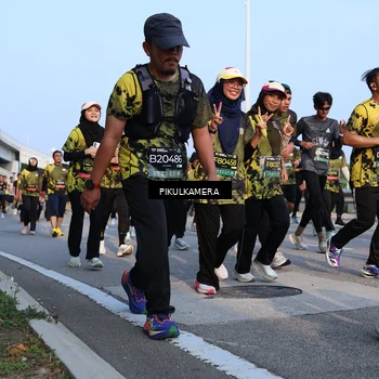Runner Photo 6298482