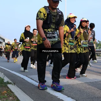 Runner Photo 6298519