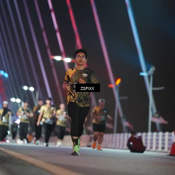 Runner Photo 6298539