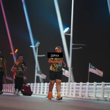 Runner Photo 6298546
