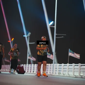 Runner Photo 6298552
