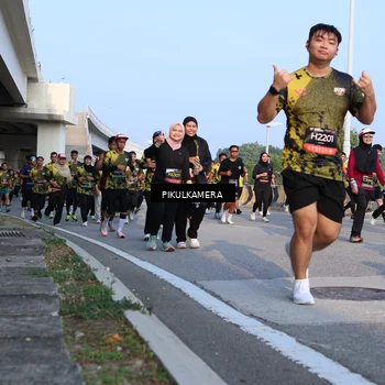 Runner Photo 6298611