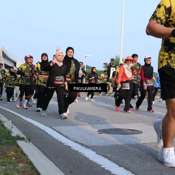 Runner Photo 6298671