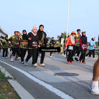 Runner Photo 6298688