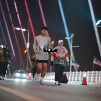 Runner Photo 6298767