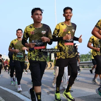 Runner Photo 6298779