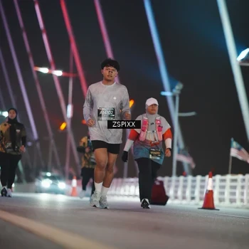 Runner Photo 6298781