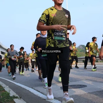 Runner Photo 6298783
