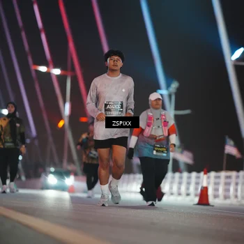 Runner Photo 6298796