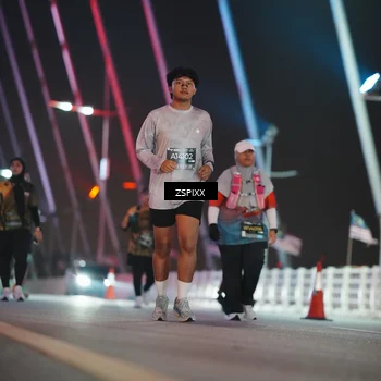 Runner Photo 6298797