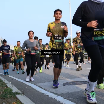 Runner Photo 6298820