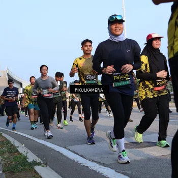 Runner Photo 6298826