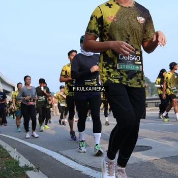 Runner Photo 6298831