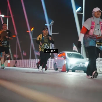 Runner Photo 6298842