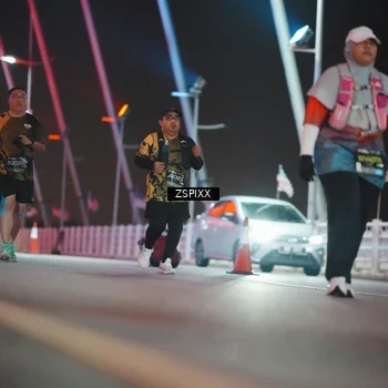 Runner Photo 6298845