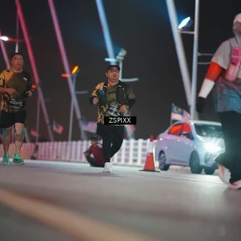 Runner Photo 6298854