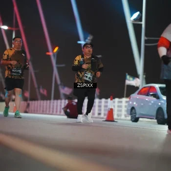 Runner Photo 6298855