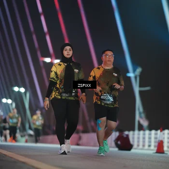 Runner Photo 6298940