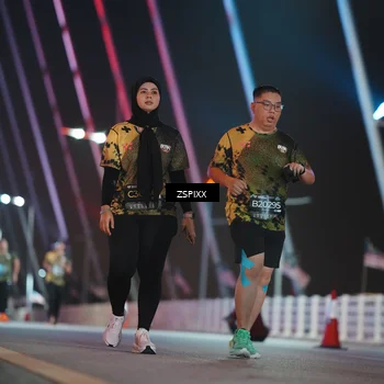 Runner Photo 6298948