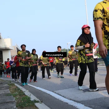 Runner Photo 6298973