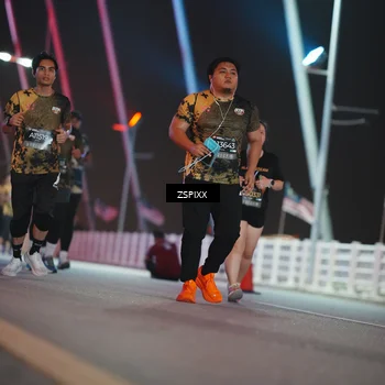 Runner Photo 6298993