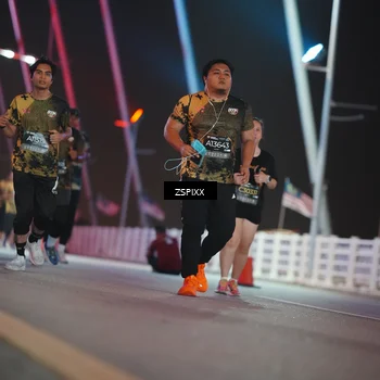 Runner Photo 6299000