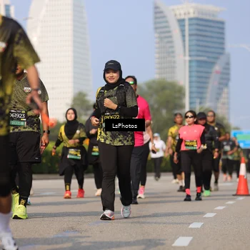 Runner Photo 6299041