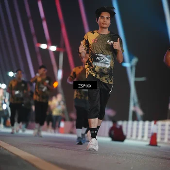 Runner Photo 6299044