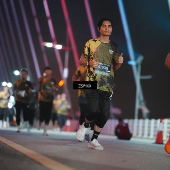 Runner Photo 6299048