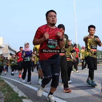 Runner Photo 6299065