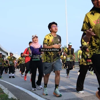 Runner Photo 6299080