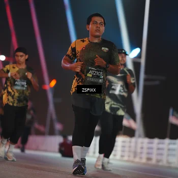 Runner Photo 6299091