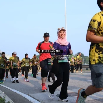 Runner Photo 6299100
