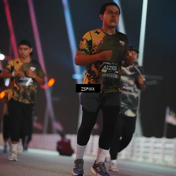 Runner Photo 6299123